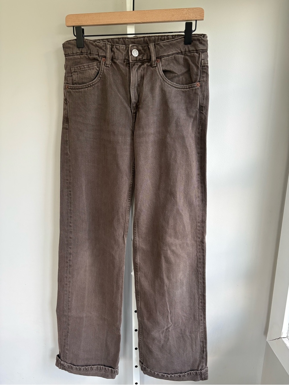 Zara High Rise Straight Leg Jeans Size 2 Brown Cocoa Full Length